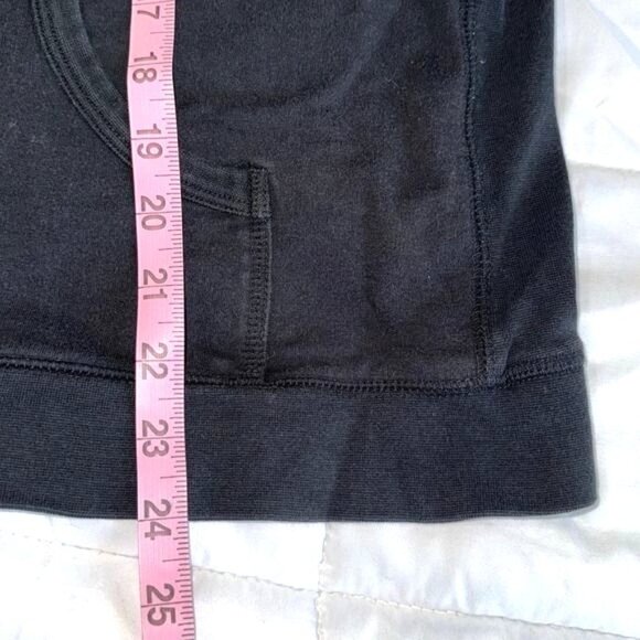 Zippered Black Jacket With Embroidered Design 1X - Picture 7 of 9